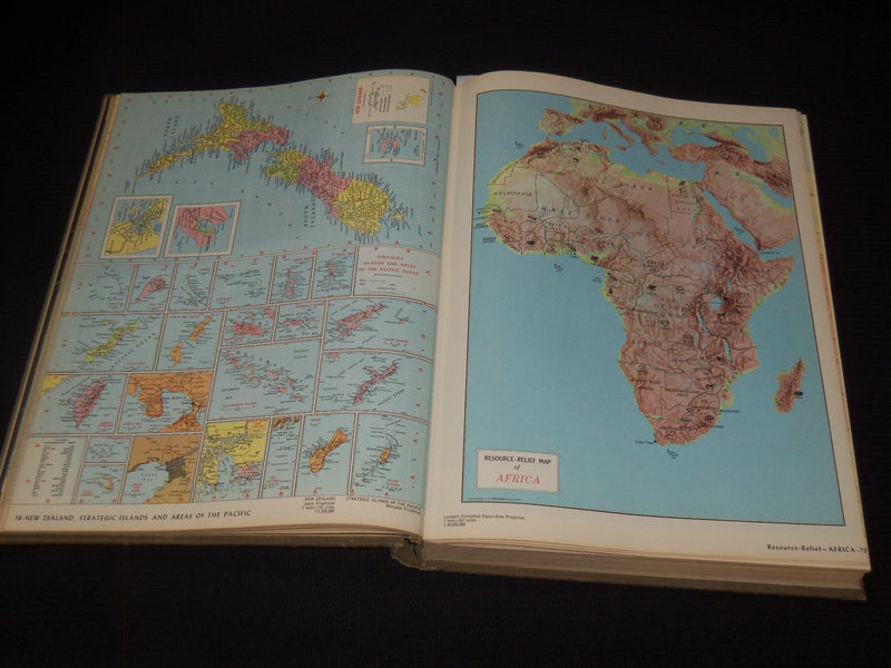 1962 HAMMOND AMBASSADOR WORLD ATLAS HARDCOVER BOOK - COLOR MAPS - KD 3350F