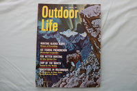 1962 JANUARY OUTDOOR LIFE MAGAZINE - AN ILLUSTRATED HIKER COVER - E 26669