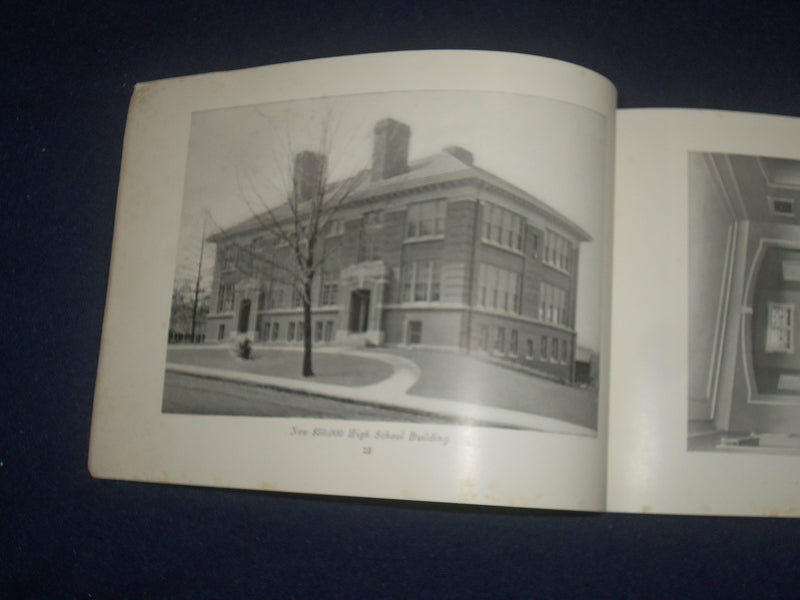1908 SIXTY GLIMPSES OF DANIELSON AND VACINITY - CONNECTICUT - J 6419