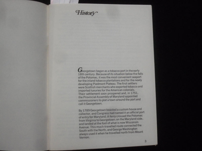 1970 A WALKING GUIDE TO HISTORIC GEORGETOWN SOFTCOVER BOOK - J 9822