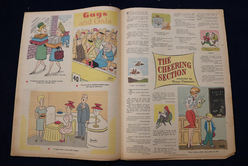 1961 OCT 29 PICTORIAL REVIEW MAGAZINE - SIR CEDRIC HARDWICKE COVER - E 23153