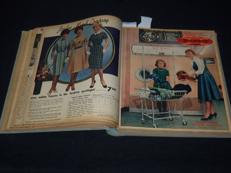 1962-1963 SUNDAY BOSTON ADVERTISER PICTORIAL BOUND VOLUME - KD 3806A