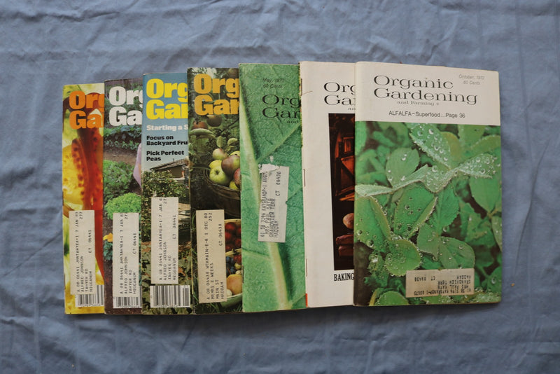 1971-1982 ORGANIC GARDENING MAGAZINE - LOT OF 7 - O 3878