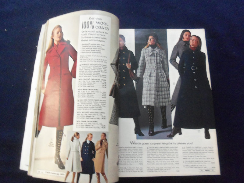 1971 FALL AND WINTER MONTGOMERY WARD CATALOG - ST. PAUL, MN EDITION - R 95B