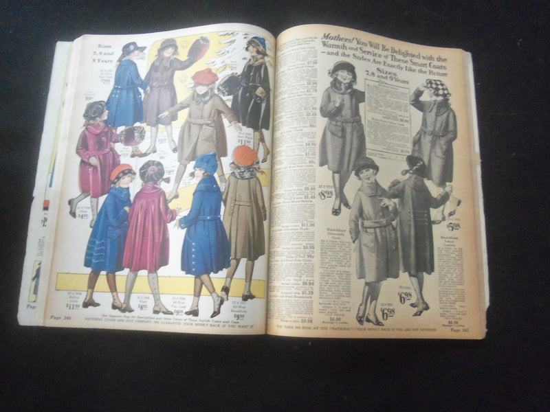 1921-1922 FALL & WINTER NATIONAL CLOAK & SUIT CO. CATALOG - N.Y. STYLES - R 94E