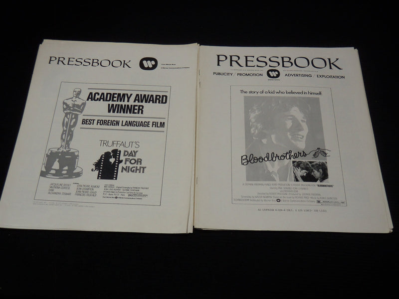 1970'S WARNER BROS. MOVIE PRESSBOOK LOT OF 20 - O 3813