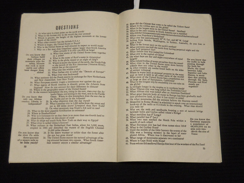 1940'S THE STORY OF THE GLOBE BOOK - REPLOGLE GLOBES - CHICAGO- K 547