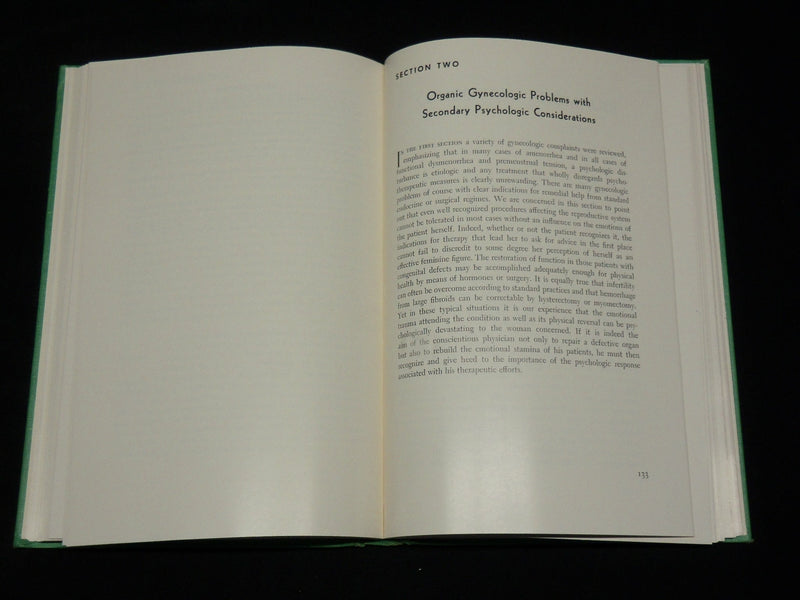 1962 THE GYNECOLOGICAL PATIENT HARDCOVER BOOK BY SOMERS H. STURGIS - KD 2766G