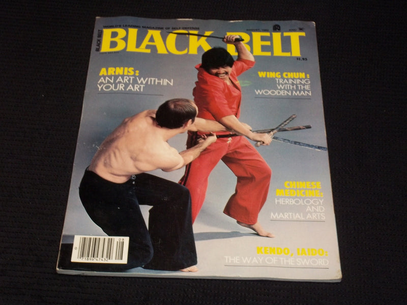 1982 AUGUST BLACK BELT MAGAZINE - ARNIS FRONT COVER - E 7841