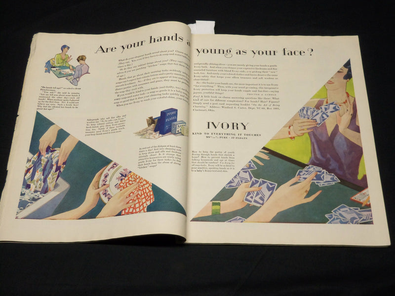 1929 AUGUST WOMAN'S HOME COMPANION MAGAZINE - BEAUTIFUL FRONT COVER - F 567P
