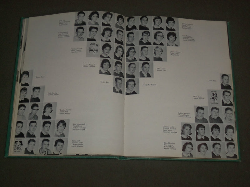 1961 SAYRENADE SAYRE AREA HIGH SCHOOL YEARBOOK - PENNSYLVANIA - YB 1299