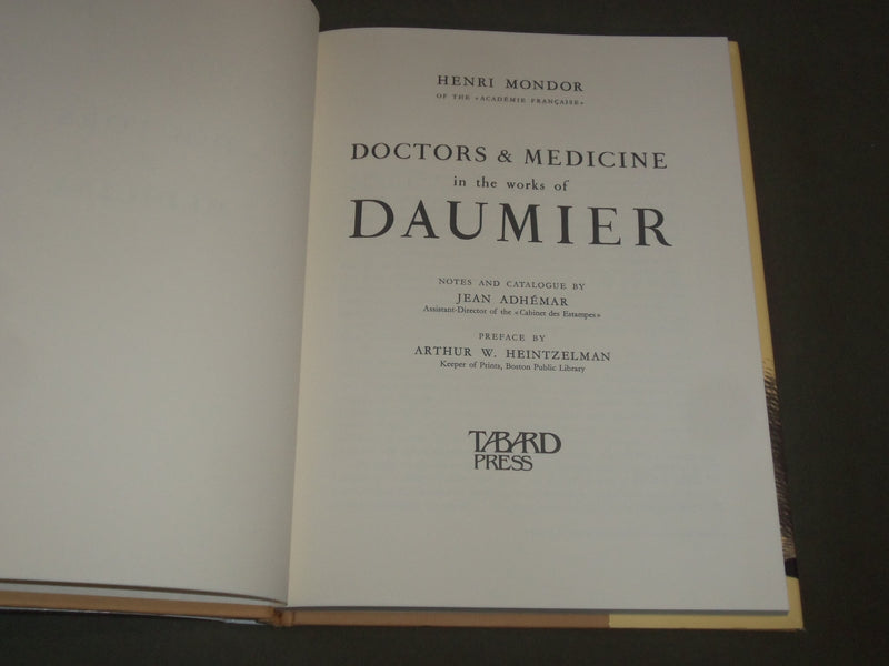 DOCTORS & MEDICINE IN THE WORKS OF DAUMIER HARDCOVER BOOK - I 1379