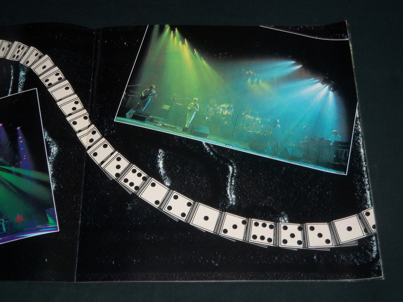 1986-1987 GENESIS INVISIBLE TOUR PROGRAM - GREAT PHOTOS - SP 3214H