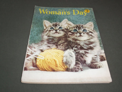 1952 APRIL WOMAN'S DAY MAGAZINE - CATS COVER - SP 7488