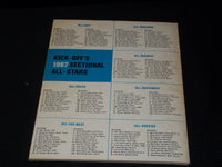 1967 FOOTBALL YEARBOOK KICK-OFF MAGAZINE - TERRY HANRATTY COVER - E 7928