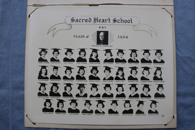 1954 SACRED HEART SCHOOL 8B3 GIRLS CLASS 8