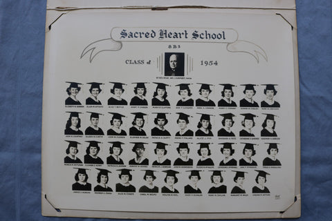 1954 SACRED HEART SCHOOL 8B3 GIRLS CLASS 8