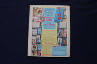 1957 MAY TV AND SCREEN LIFE MAGAZINE - ELVIS PRESLEY COVER - E 18641
