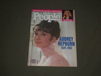 1993 FEBRUARY 1 PEOPLE MAGAZINE - AUDREY HEPBURN 1929-1993 - B 4673