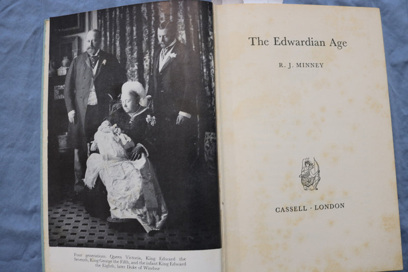 1964 THE EDWARDIAN AGE HARDCOVER BOOK BY R. J. MINNEY - KD 9378