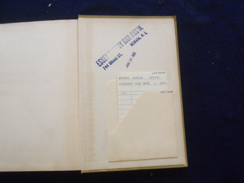 1941 THE AIRCRAFT YEAR BOOK HARDCOVER BOOK -AERONAUTICAL CH. OF COMM. - KD 8258