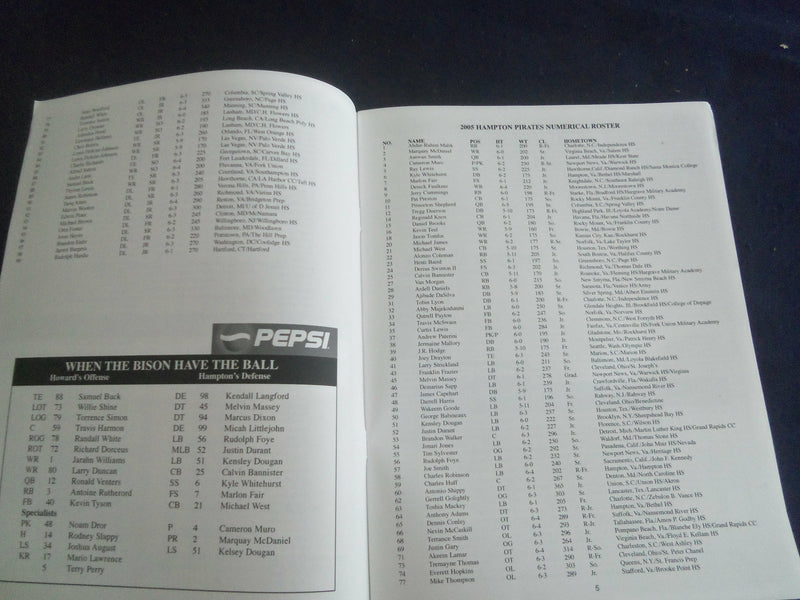 2005 SEPTEMBER 10 FOOTBALL PROGRAM - HAMPTON UNIV VS HOWARD UNIV - SP 1215W