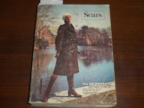 1970 FALL AND WINTER SEARS, ROEBUCK AND CO. CATALOG - GREAT FASHION - R 98B