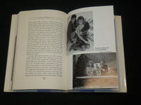 1987 VANNA SPEAKS HARDCOVER BOOK BY VANNA-WHITE - NICE PHOTOS - KD 6539