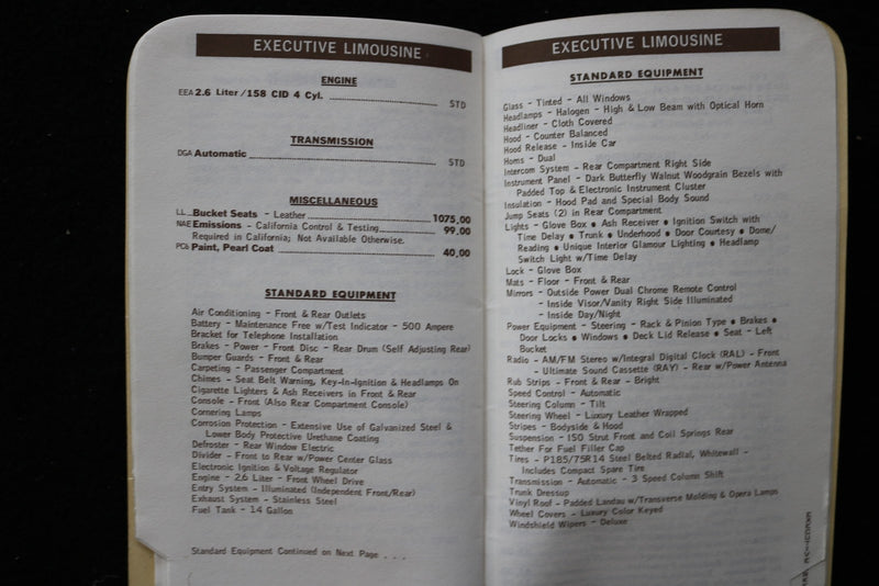 1985 CHRYSLER-PLYMOUTH SPECIFICATION GUIDE - SOFTCOVER BOOK - K 3534