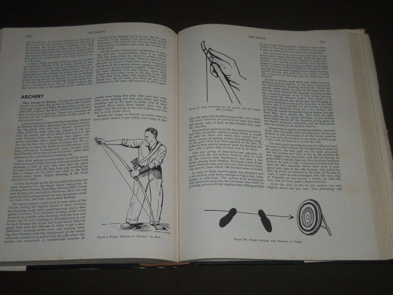 1958 THE HUNTER'S ENCYCLOPEDIA EDITED BY RAYMOND R. CAMP BOOK - I 763