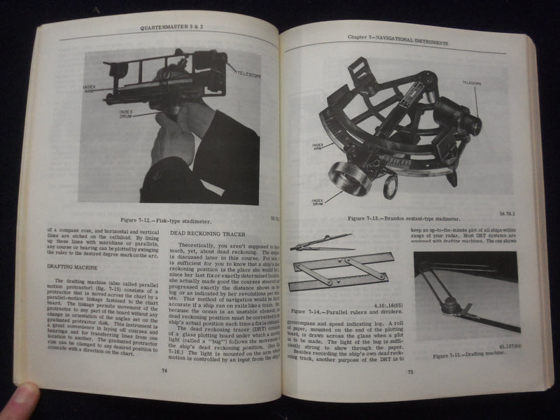1964-1968 BUREAU OF NAVAL PERSONNEL TRAINING GUIDES BOOKS - LOT OF 3 - KD 8683