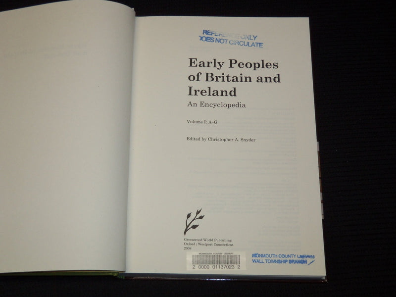 2008 EARLY PEOPLES OF BRITAIN AND IRELAND VOLUME 1 & 2 - R 701K