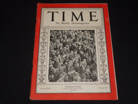 1935 NOVEMBER 11 TIME MAGAZINE - FOOTBALL SPECTATORS - T 494