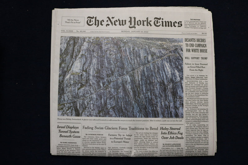 2024 JANUARY 22 NEW YORK TIMES -DESANTIS DECIDES TO END CAMPAIGN FOR WHITE HOUSE