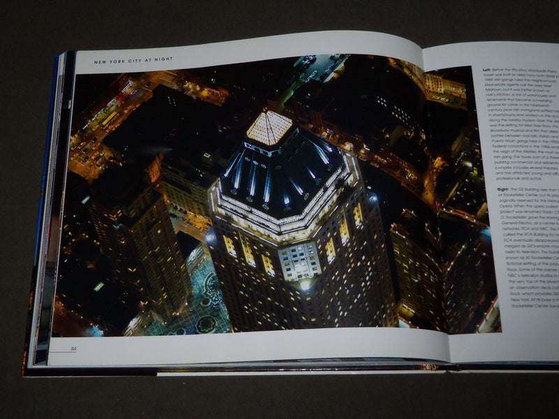 2010 NEW YORK CITY AT NIGHT CITY THAT NEVER SLEEPS BOOK BY JOSEPH & REISS- D 132