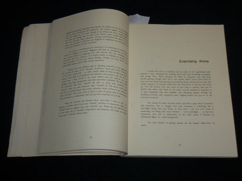 1973 TOTAL ORGASM SOFTCOVER BOOK BY JACK LEE ROSENBERG & JOSEPH JAQUA - J 6836
