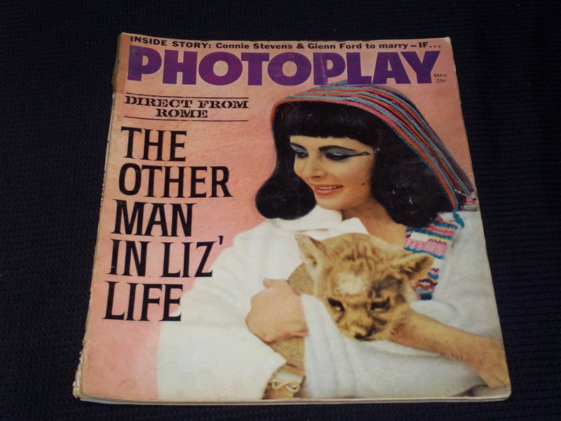 1962 MAY PHOTOPLAY MAGAZINE - ELIZABETH TAYLOR FRONT COVER - E 1871