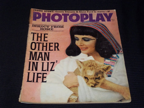 1962 MAY PHOTOPLAY MAGAZINE - ELIZABETH TAYLOR FRONT COVER - E 1871