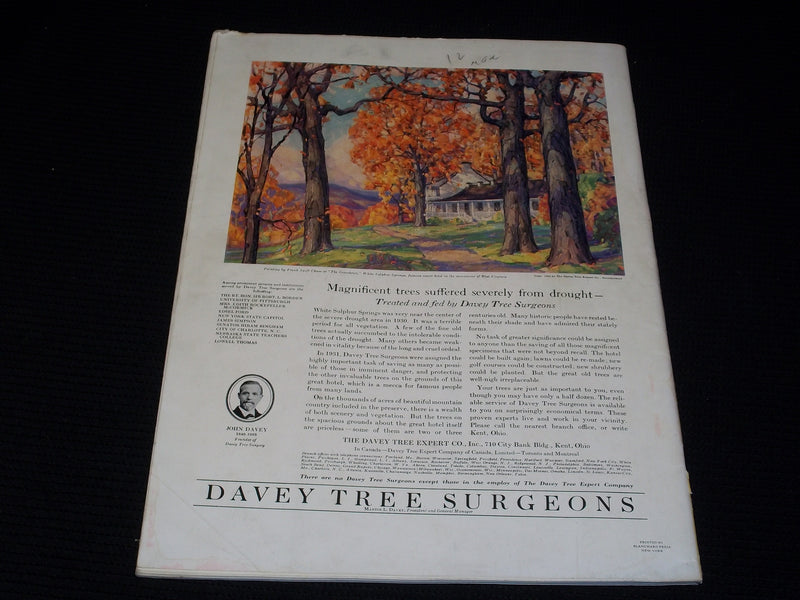 1932 JUNE 15 TOWN & COUNTRY MAGAZINE - SERGE FERAT FRONT COVER - E 2513