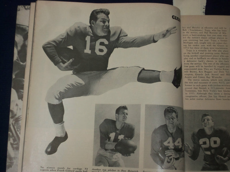 1956 PRO FOOTBALL MAGAZINE - B 6527