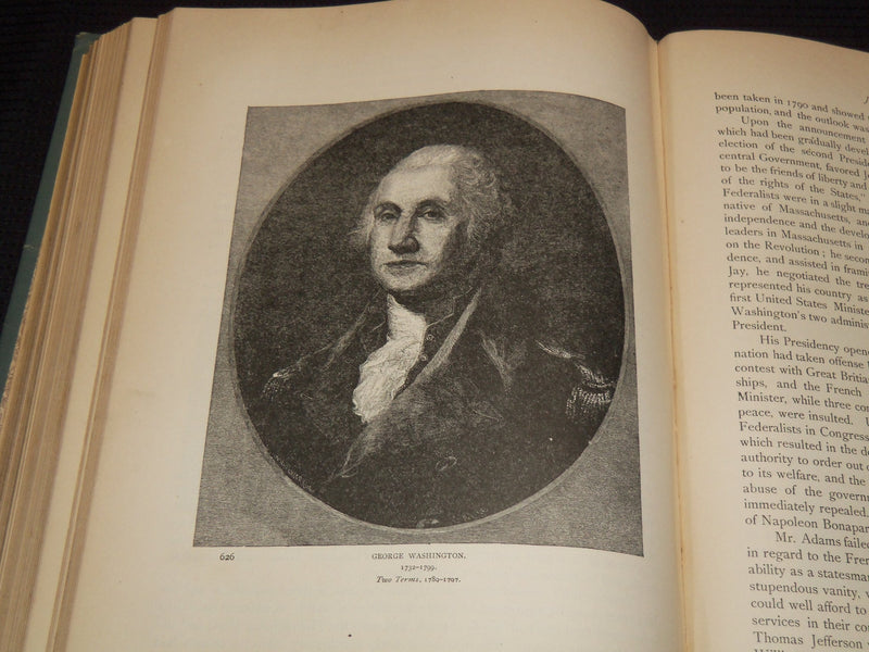 1894 FOOTPRINTS OF FOUR CENTURIES AMERICAN PEOPLE BY HAMILTON MABIE - KD 7790