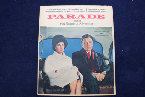 1963 JUNE 9 PARADE MAGAZINE - ELIZABETH TAYLOR & RICHARD BURTON COVER - E 22387
