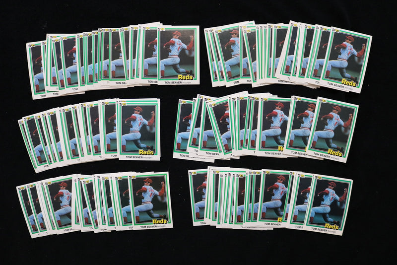 TOM SEAVER 1981 DONRUSS BASEBALL CARDS - #425 - NM-MT - LOT OF 123 - #172