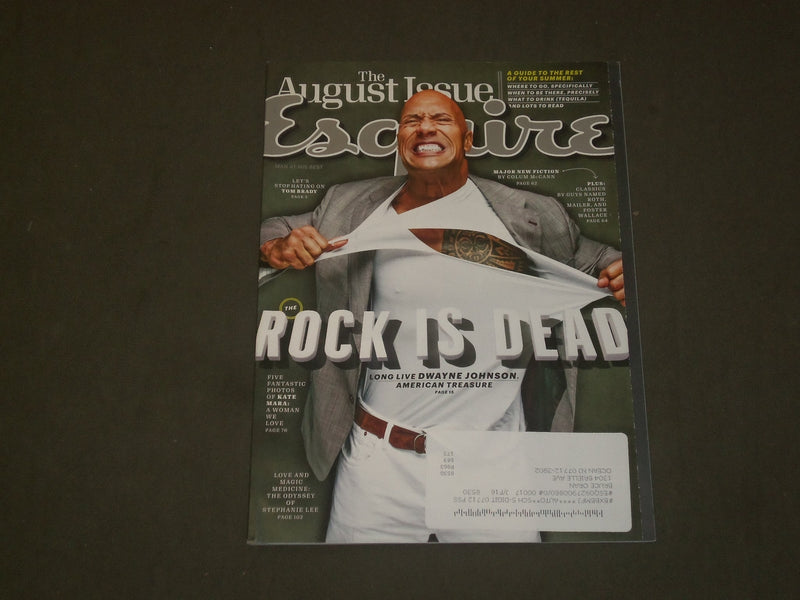 2015 AUGUST ESQUIRE MAGAZINE - DWAYNE JOHNSON, THE ROCK, COVER - B 2016
