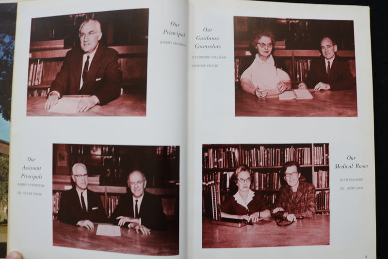 1966 COURIER EASTON JUNIOR HIGH SCHOOL YEARBOOK - EASTON, PA - YB 3493