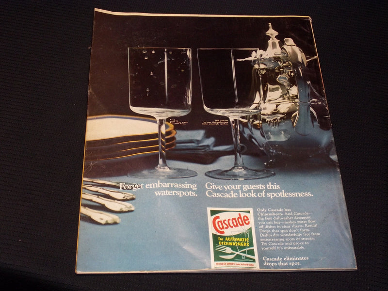 1969 JULY MCCALL'S MAGAZINE - NICE COLOR COVERS & ADS - E 1143