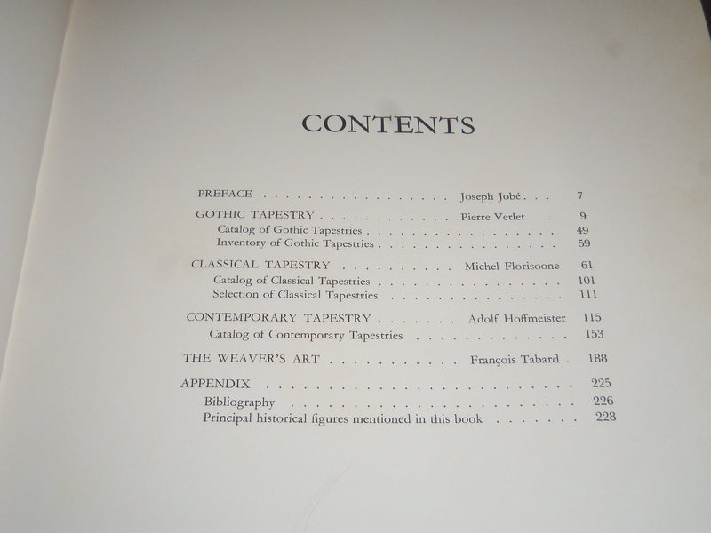 1977 THE BOOK OF TAPESTRY HARDCOVER BOOK - NICE PRINTS - I 527