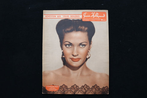 1953 PARIS HOLLYWOOD MAGAZINE - YVONNE DE CARLO COVER - E 26054