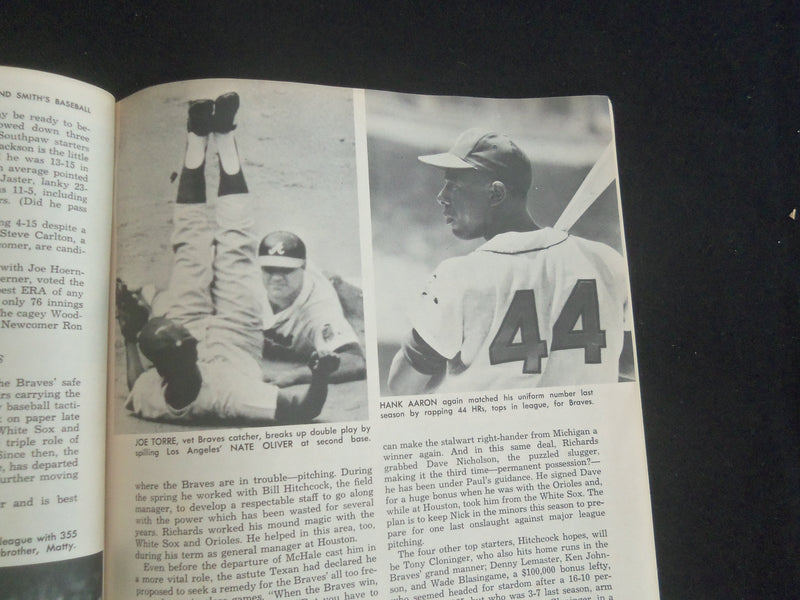 1967 STREET AND SMITH'S BASEBALL MAGAZINE - ANDY ETCHEBARREN COVER - J 7695