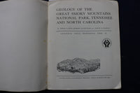1968 GEOLOGY OF THE GREAT SMOKY MOUNTAINS SOFTCOVER BOOK - FOLD-OUT MAP - K 1384
